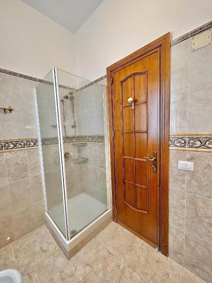 Stella Di Ballaro Palermo Luaran gambar